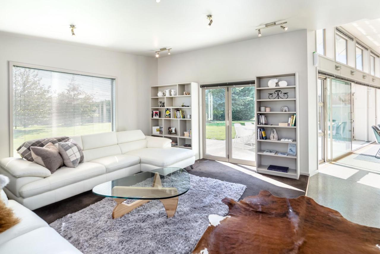 Paradise On Campbell Martinborough Ngoại thất bức ảnh