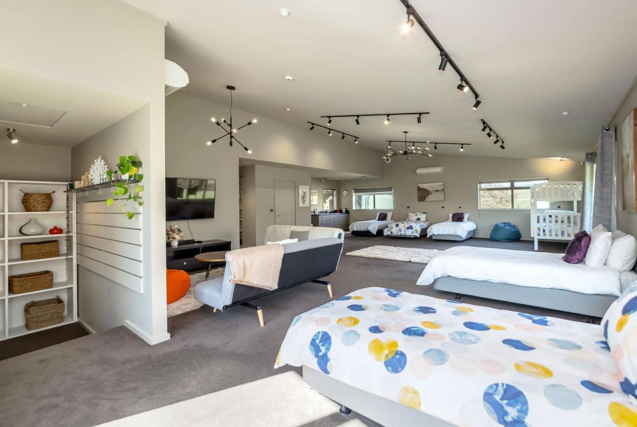 Paradise On Campbell Martinborough Ngoại thất bức ảnh