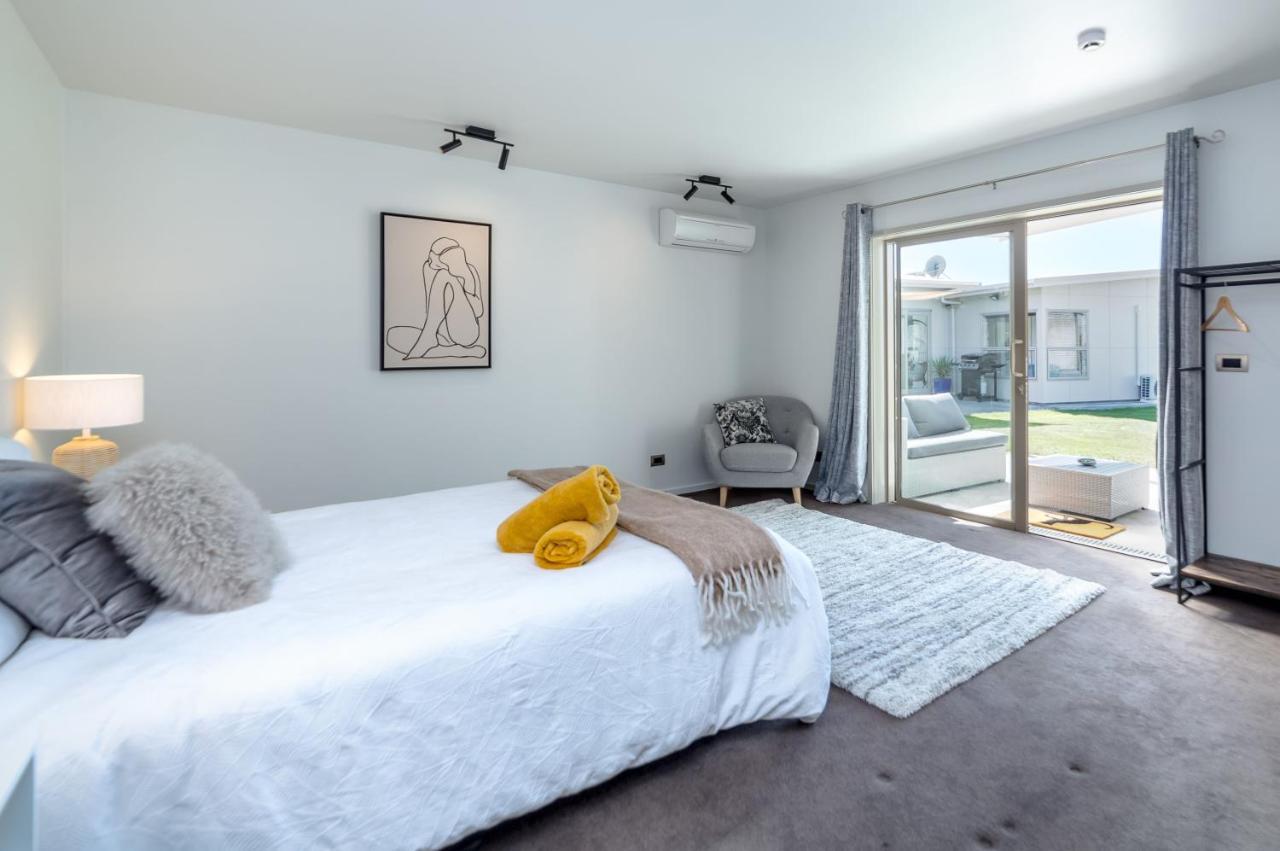 Paradise On Campbell Martinborough Ngoại thất bức ảnh